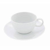 Stilo taza de té con plato blanco