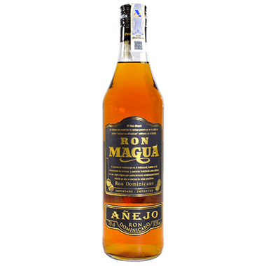 Ron añejo dominicano Magua 37,5º 70 cl